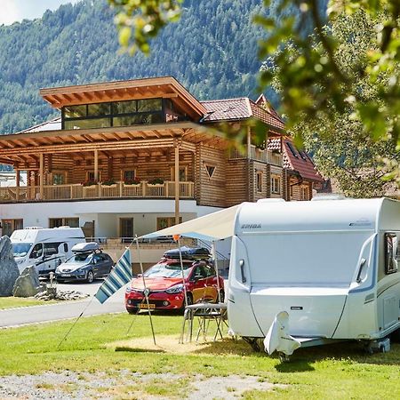 Camping Dreilaendereck Blockhuetten & Apartments Ried im Oberinntal Exterior photo