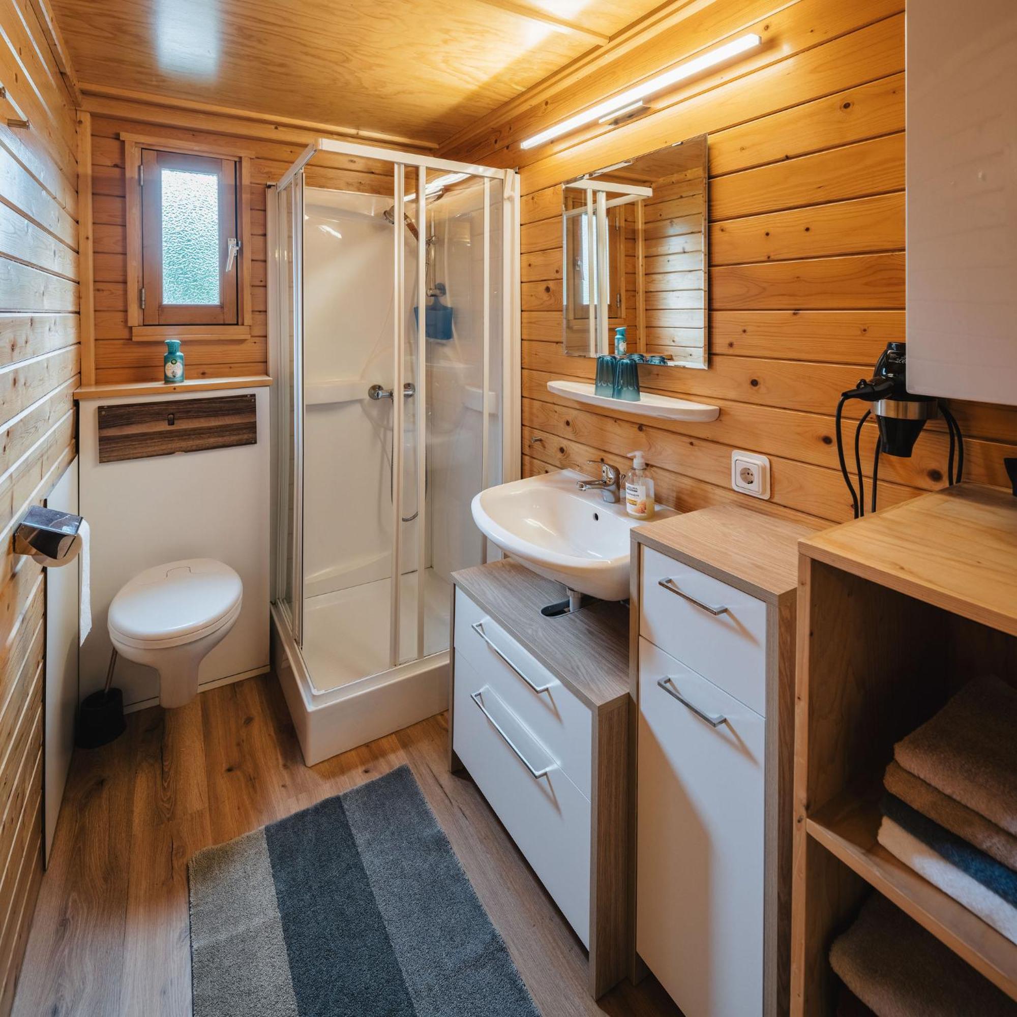 Camping Dreilaendereck Blockhuetten & Apartments Ried im Oberinntal Exterior photo